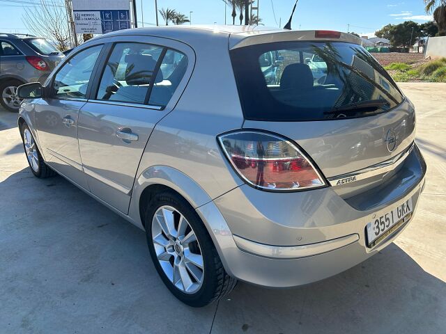 OPEL ASTRA ELITE 1.9 CDTI AUTO SPANISH LHD IN SPAIN ONLY 55000 MILES SUPERB 2009